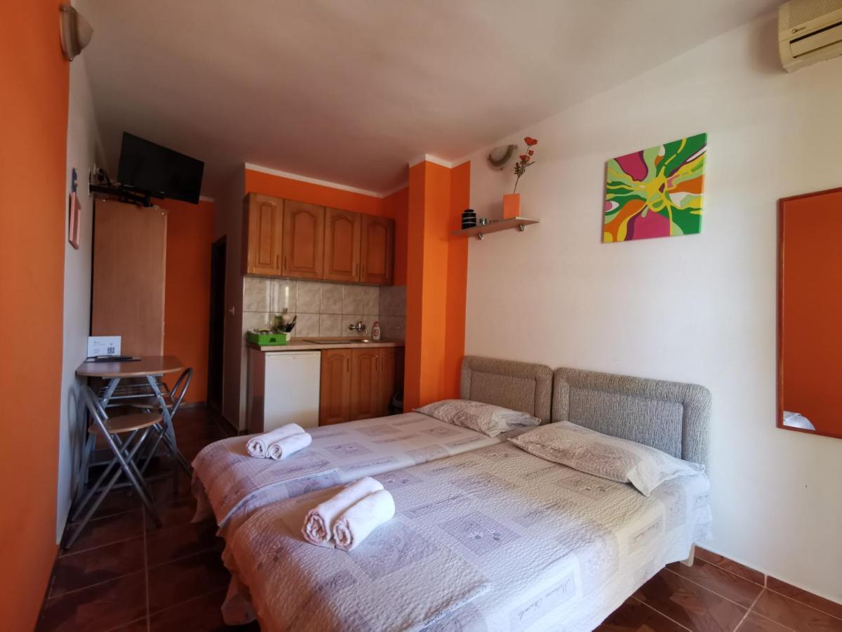 Apartments Montenegrina Ulcinj Luaran gambar